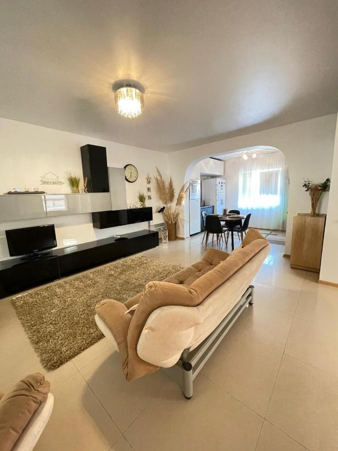 فيلا Năvodariفي Casa Eric المظهر الخارجي الصورة